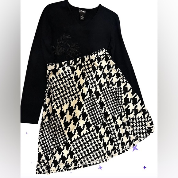 Gilli Brandd Skirt with coordinating black top - Picture 3 of 3
